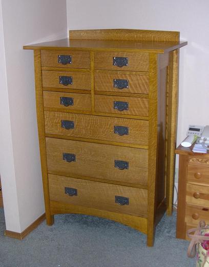 Photo of oak chest